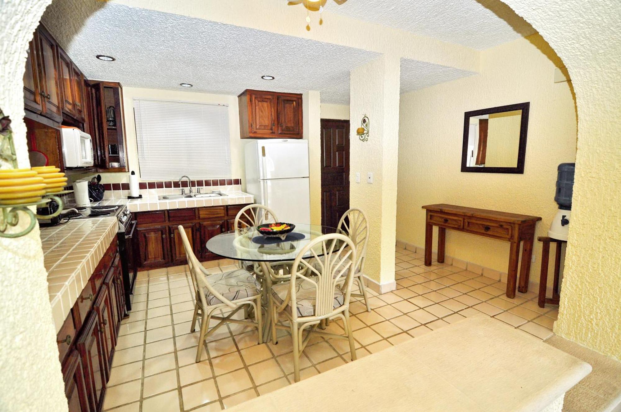Apartment Beachfront In Cabos, Mexico