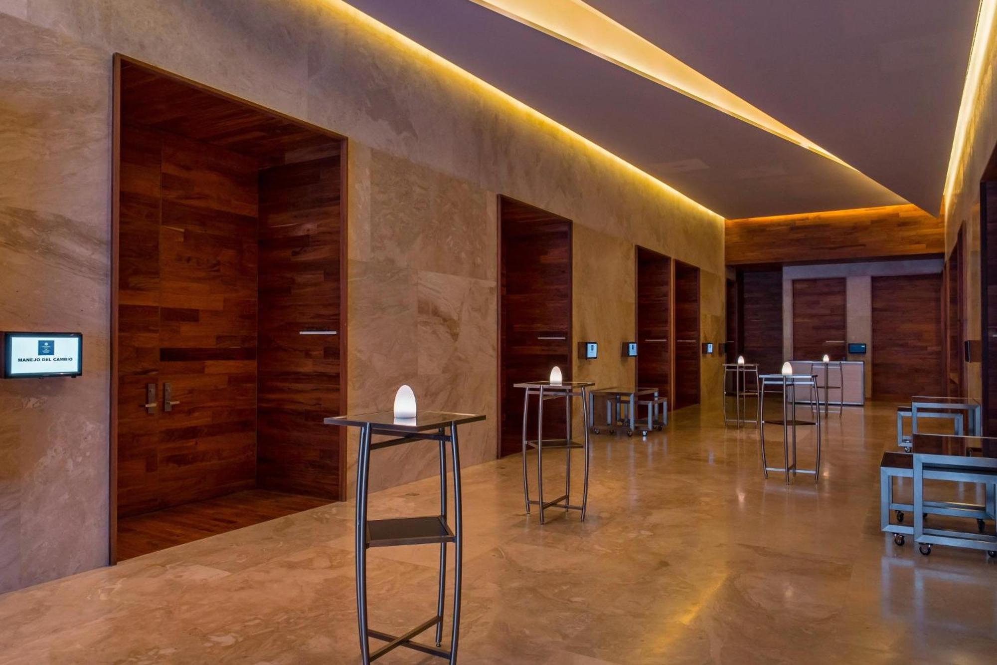 Solaz, A Luxury Collection Resort, Cabos Hotel