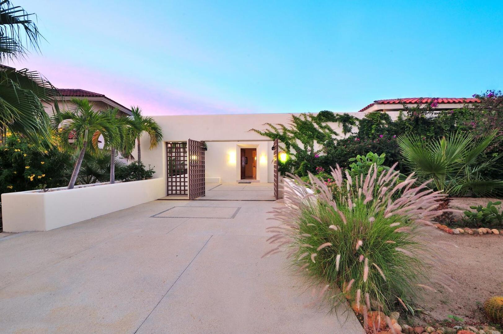 Сasa de vacaciones Casa Susana - Breathtaking Oceanview With Private Pool & Beach Club Access. Located At Puerto Los Cabos Golf Course. *