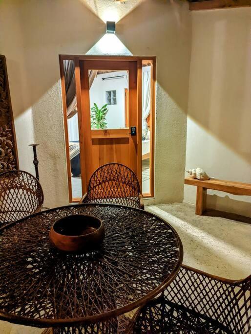El Escondite - Boutique Casitas In La Playita * San José del Cabo