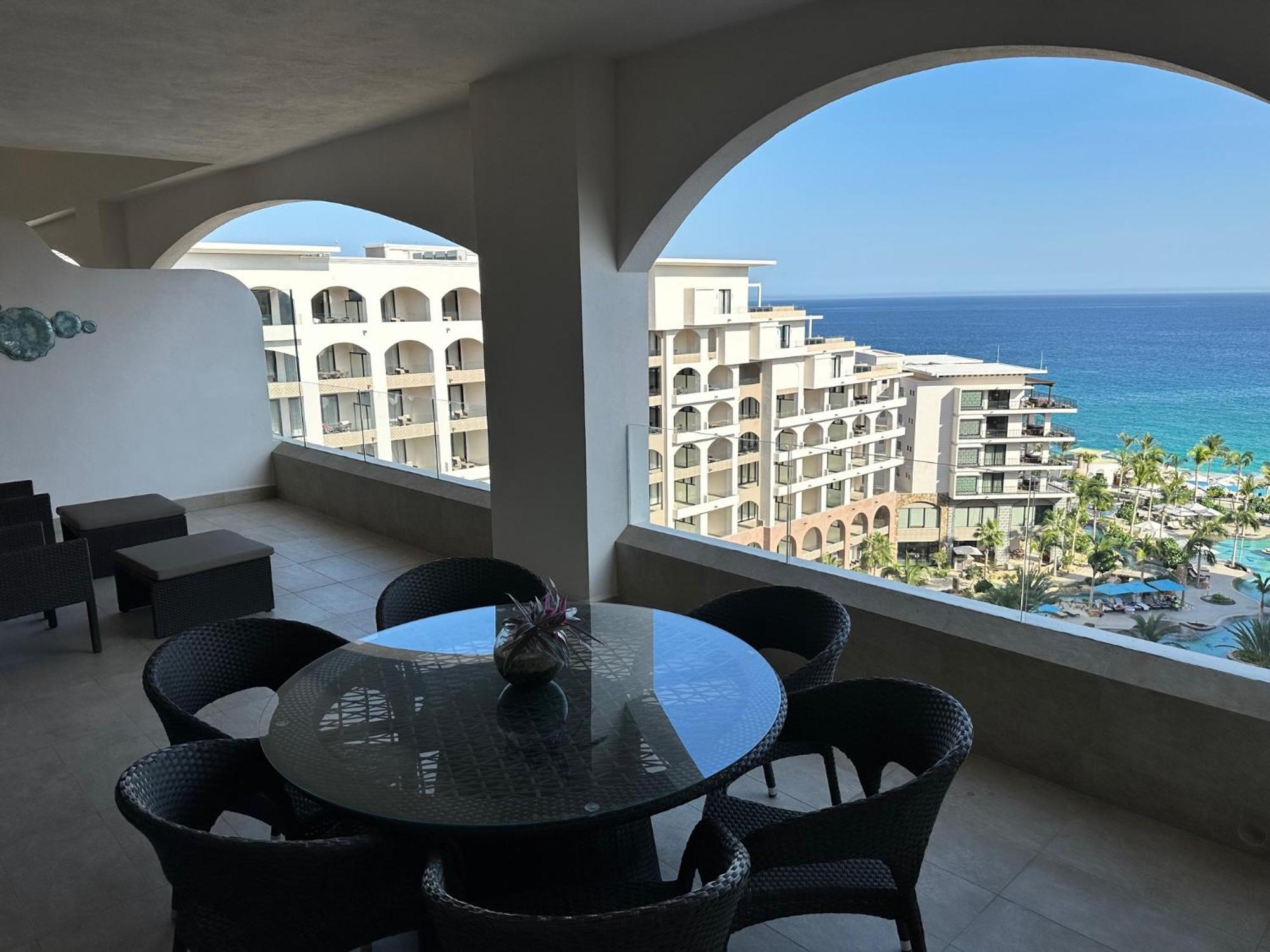 La Valancia Resort