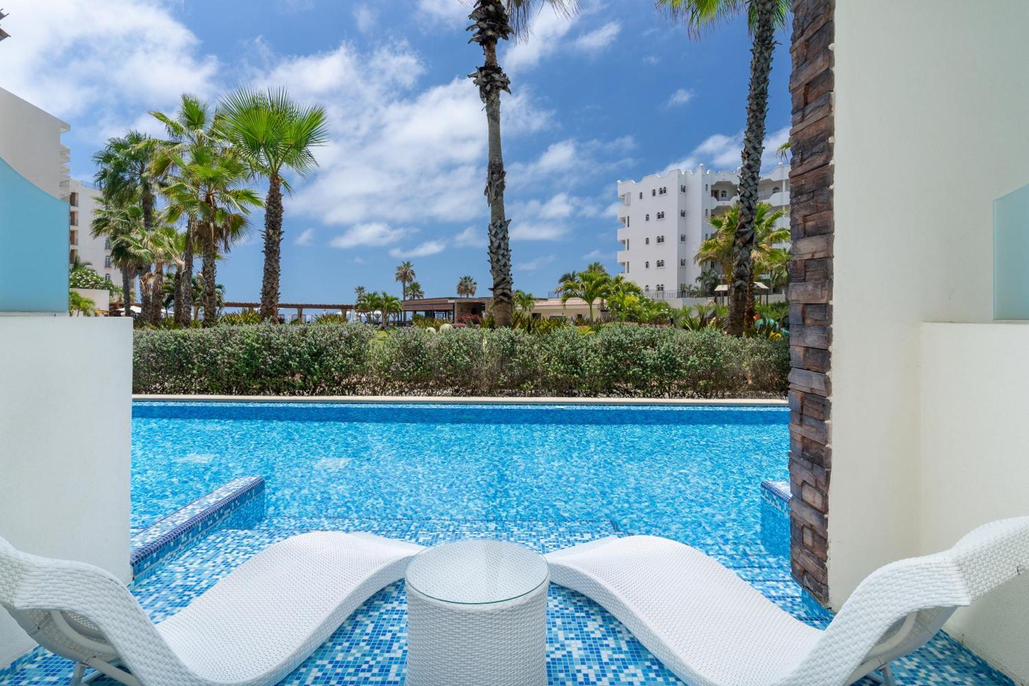 Krystal Grand Cabos -