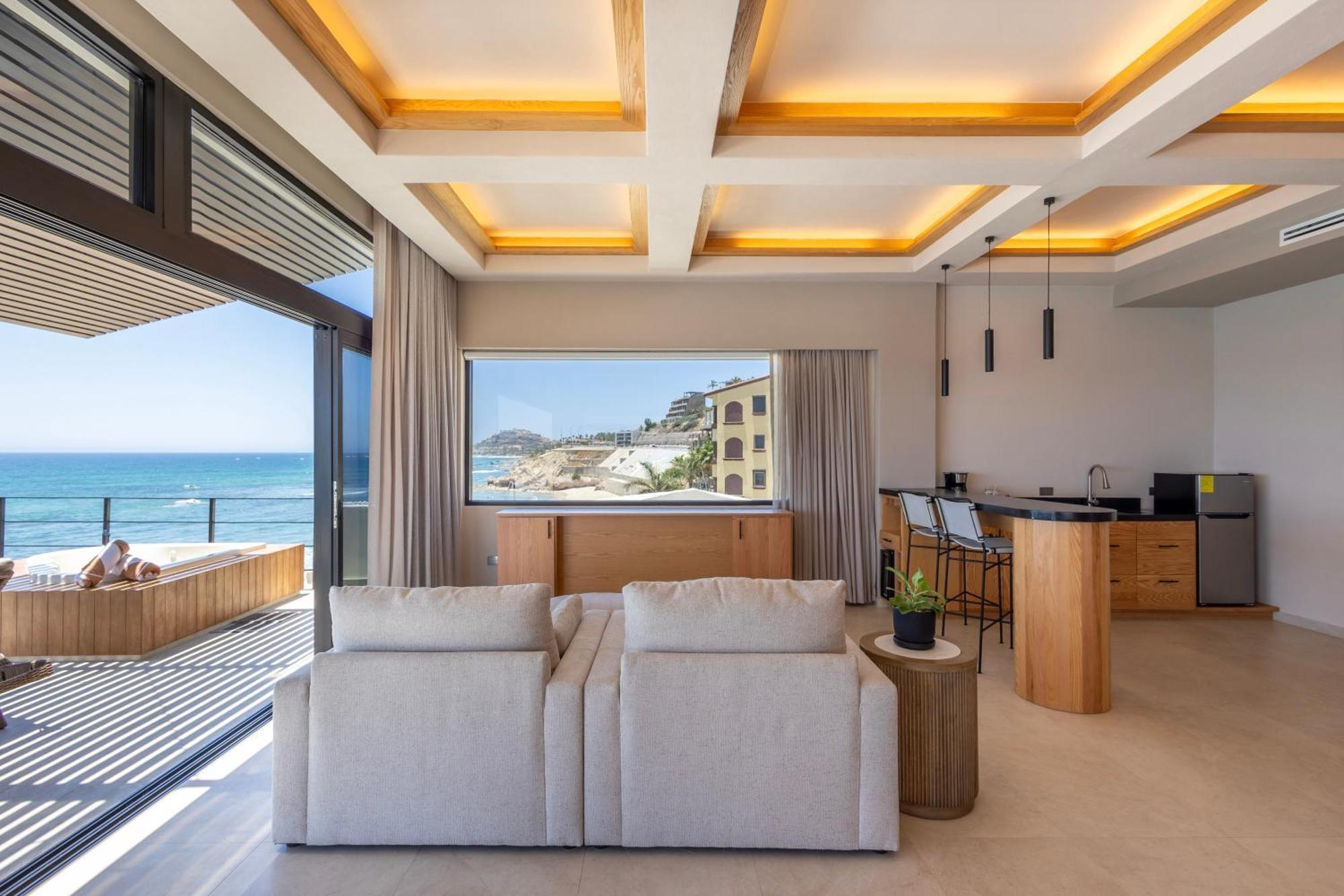 Cabo Break