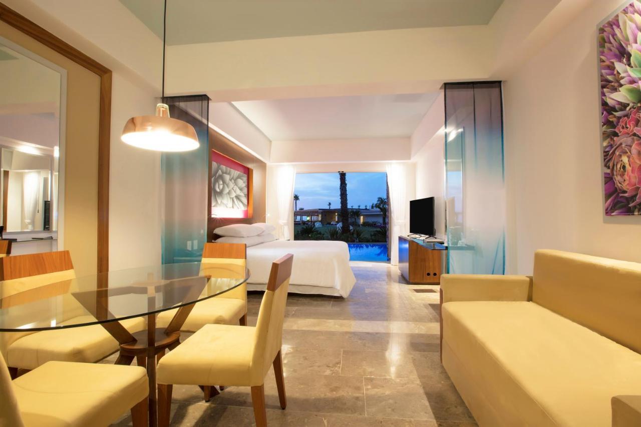 Krystal Grand Cabos - Resort 5*