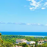 Cabo Nest