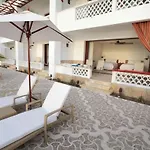Cabo Surf Hotel