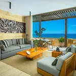 The Break At Arenal 3Br Penthouse