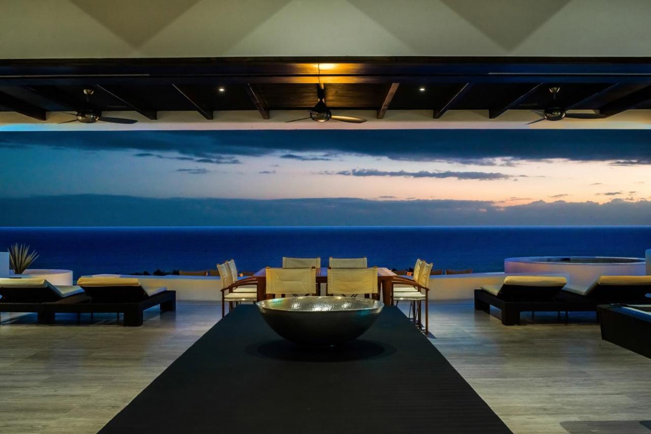 Villa Casa Yvonne Modern Amenities Near Exclusive Golf Course Sleeps 16