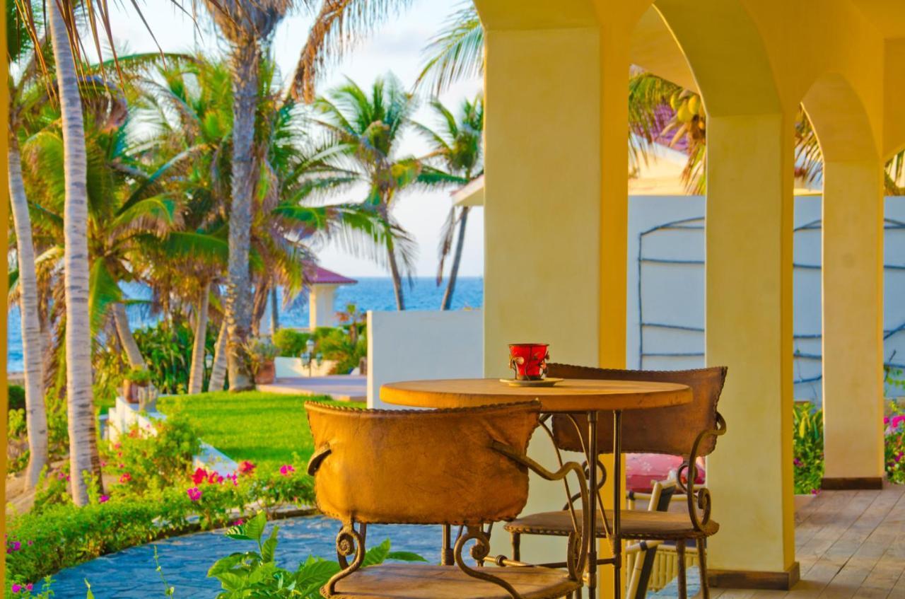 Casa Captiva Vacation Dream Elegant Beachside Living Sleeps 14 Villa San Jose del Cabo