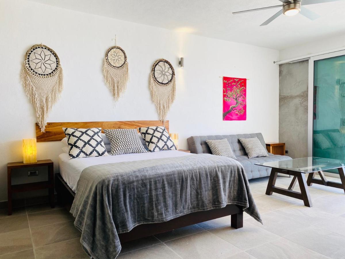 Cabo Nest *
