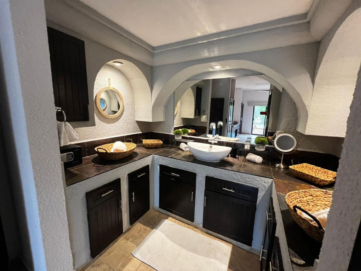 Apartment One Or 2 Bedrooms With Lock Off In San Jose del Cabo