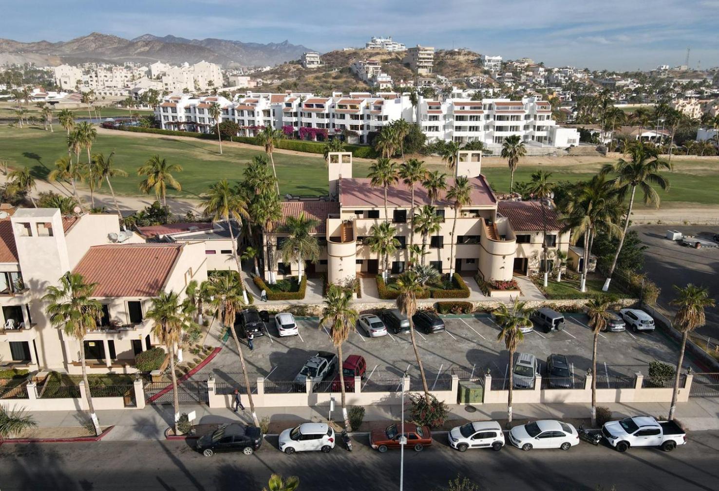 One Or 2 Bedrooms With Lock Off In * San Jose del Cabo