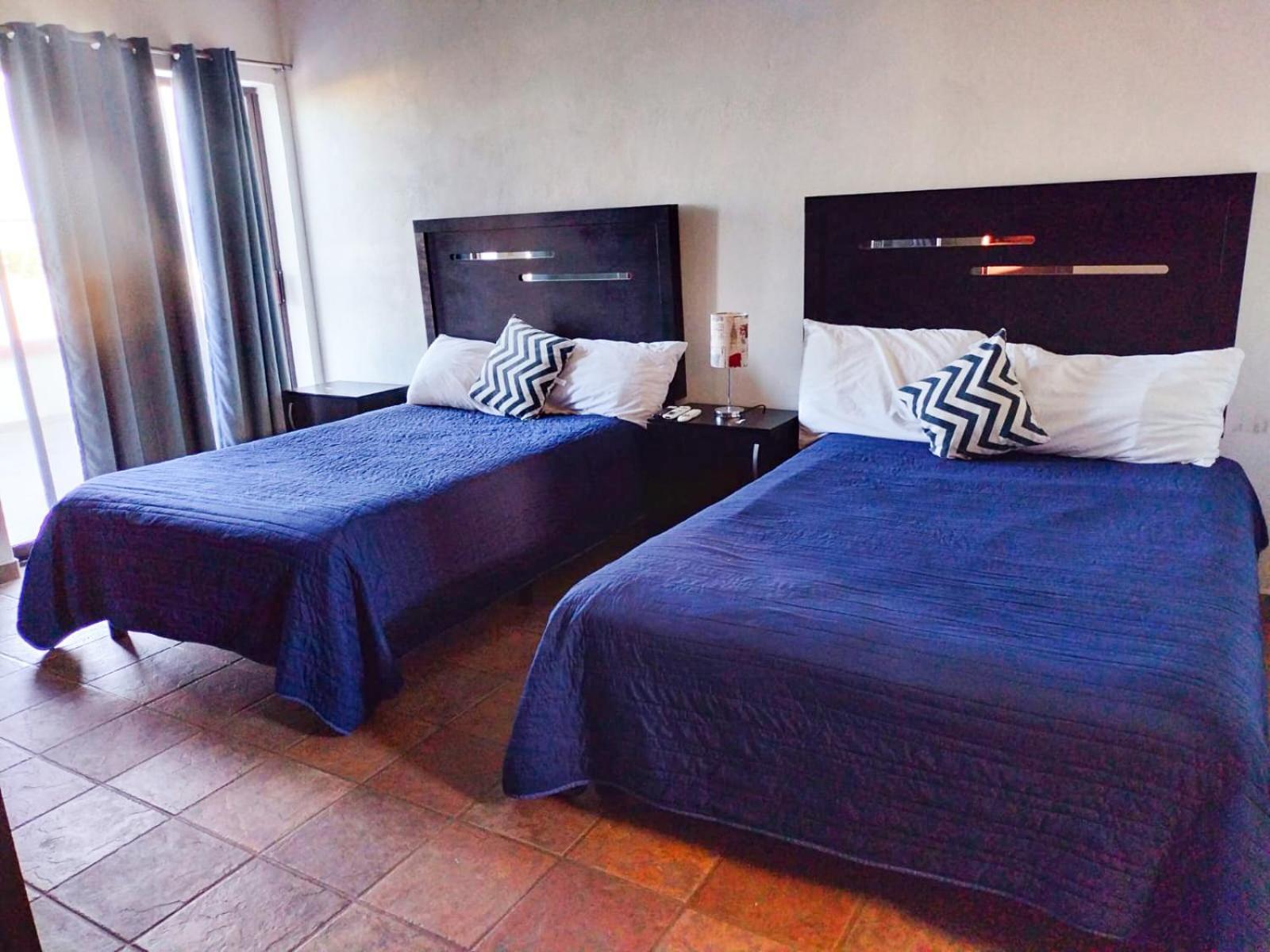 Hostal Las *