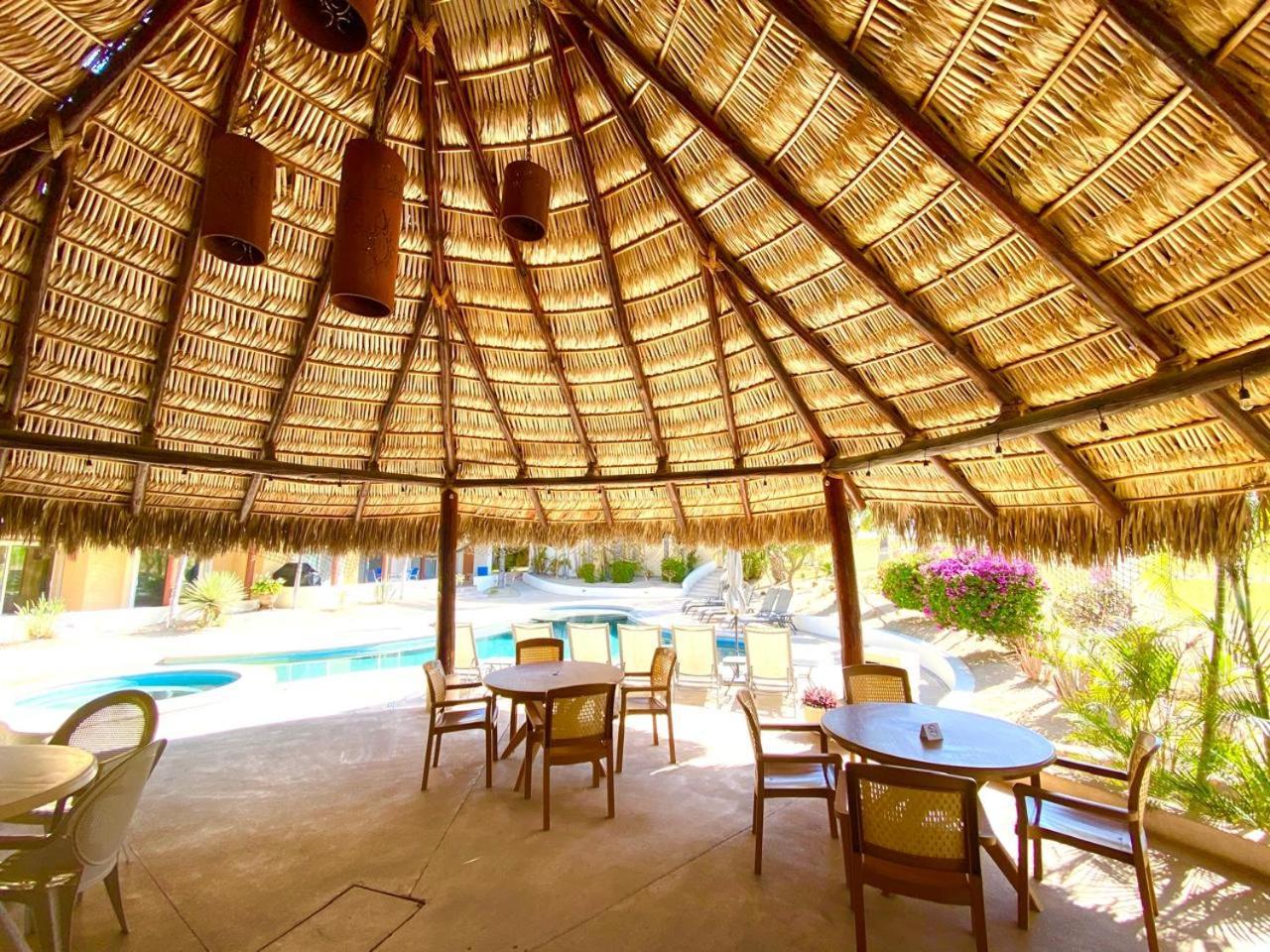 Guest house Hostal Las San Jose del Cabo