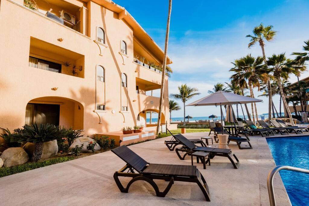 Departamento Frente De Playa En La Jolla De Cabo * San Jose del Cabo