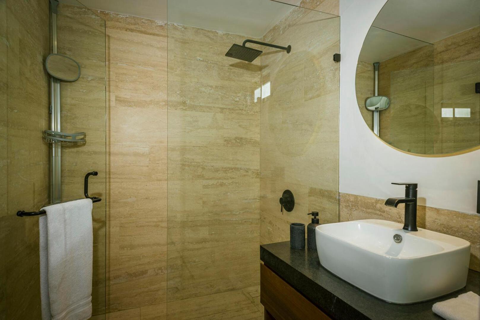 The Break At Arenal 3br Penthouse
