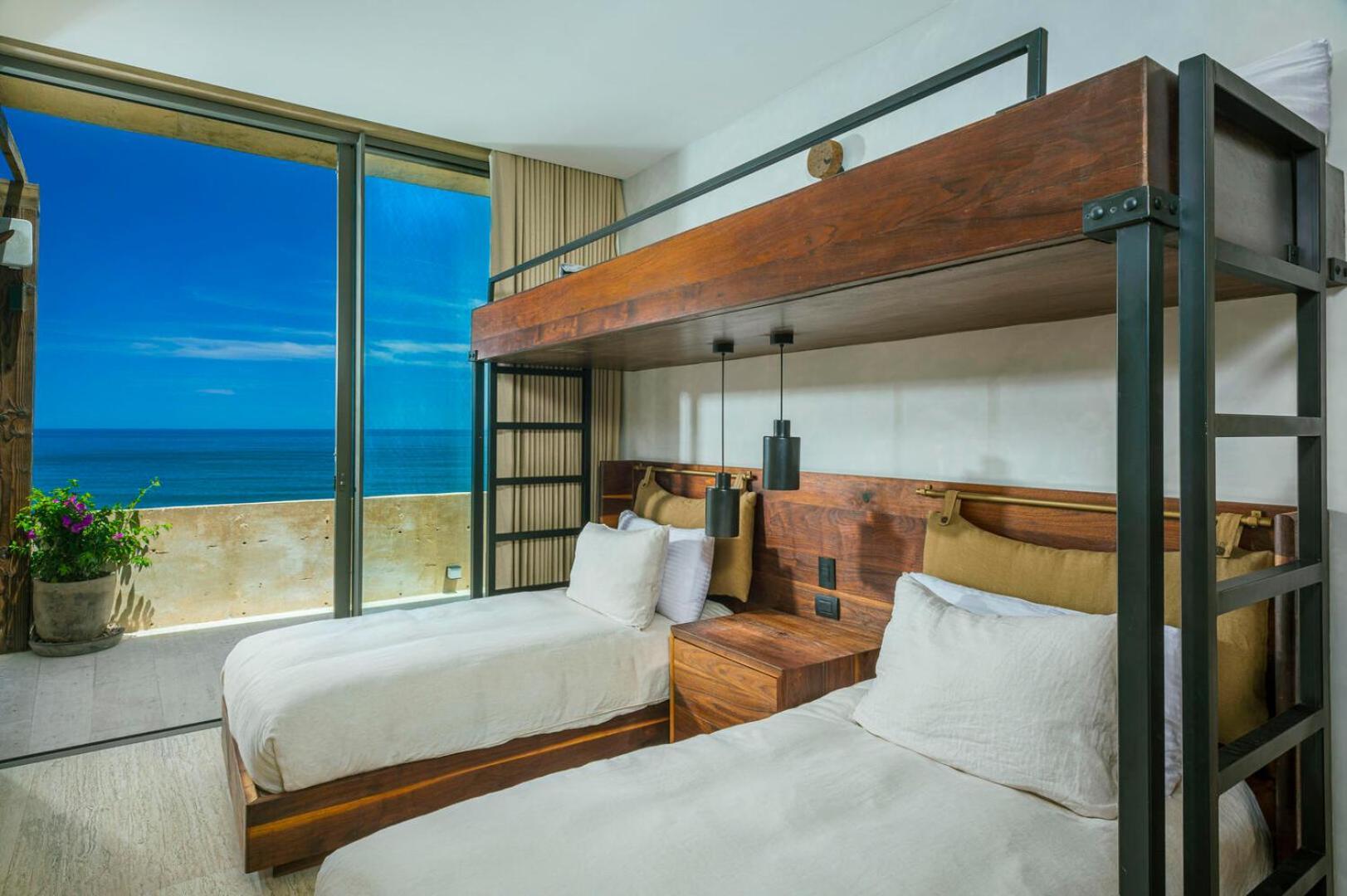 The Break At Arenal 3br Penthouse