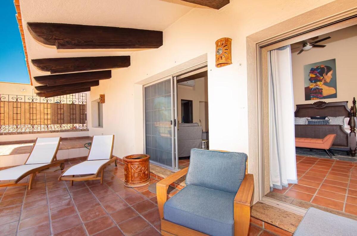 Holiday home Elegant Hacienda For 20, Ocean Views, Pool *
