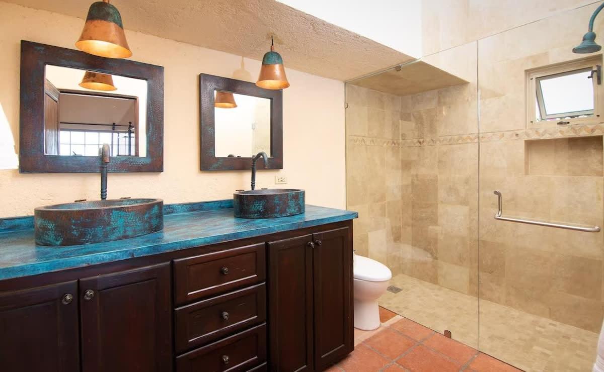 Holiday home Elegant Hacienda For 20, Ocean Views, Pool