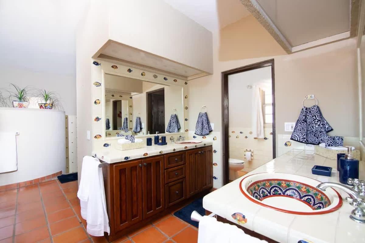 Holiday home Elegant Hacienda For 20, Ocean Views, Pool *