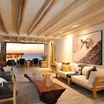 Hear The Waves! Amazing Beachfront Condo With Unbeatable Views!