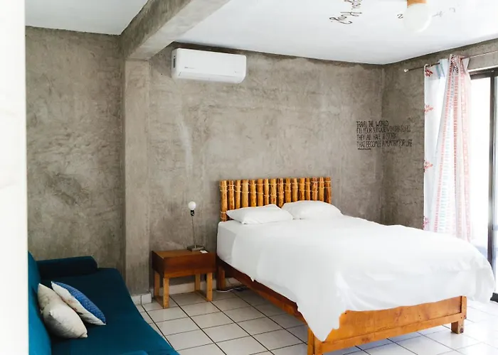 Desert Heart Hostel
