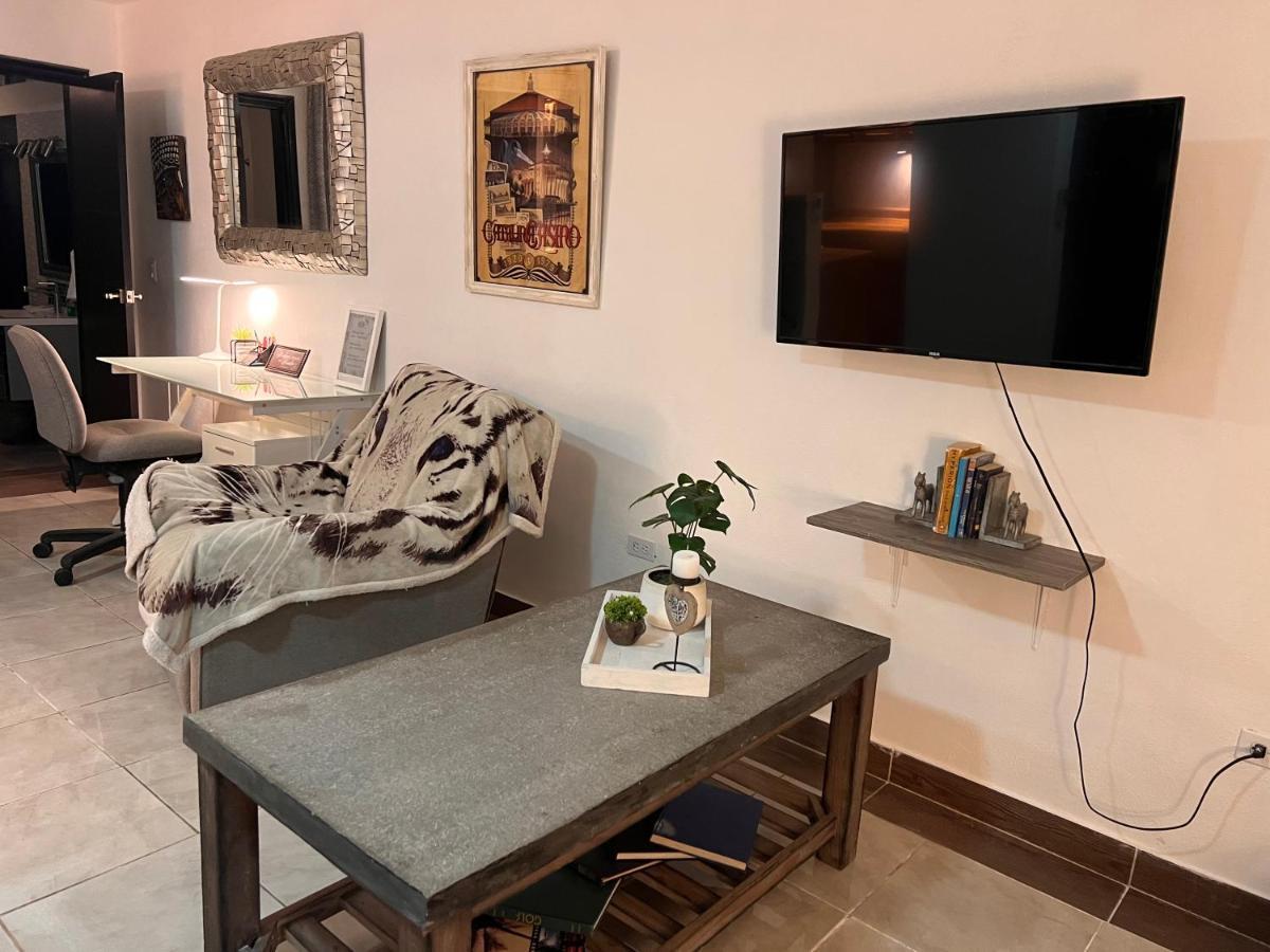 Tropical Oasis Apartment *