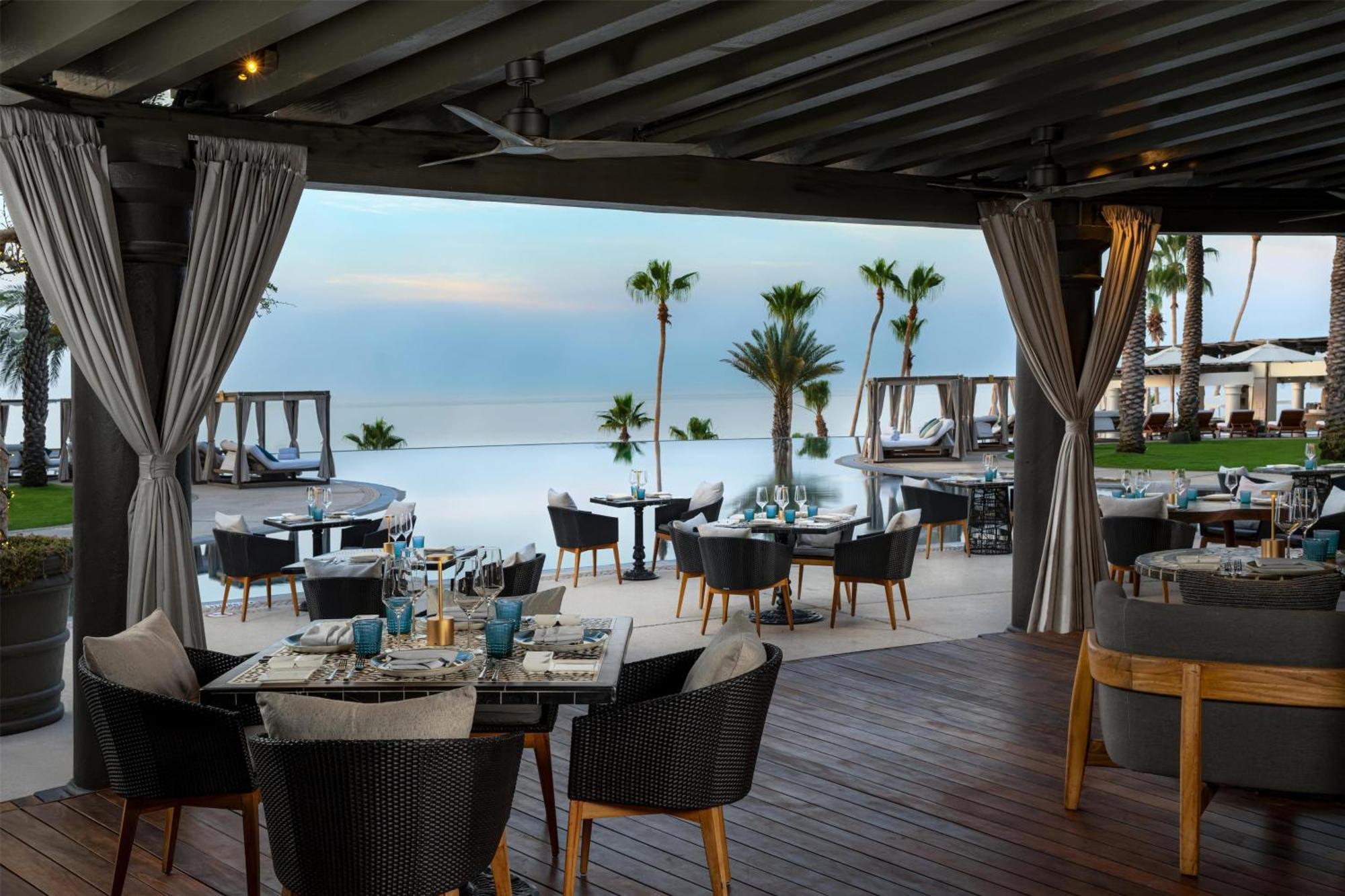 Hilton Cabos Resort 5*